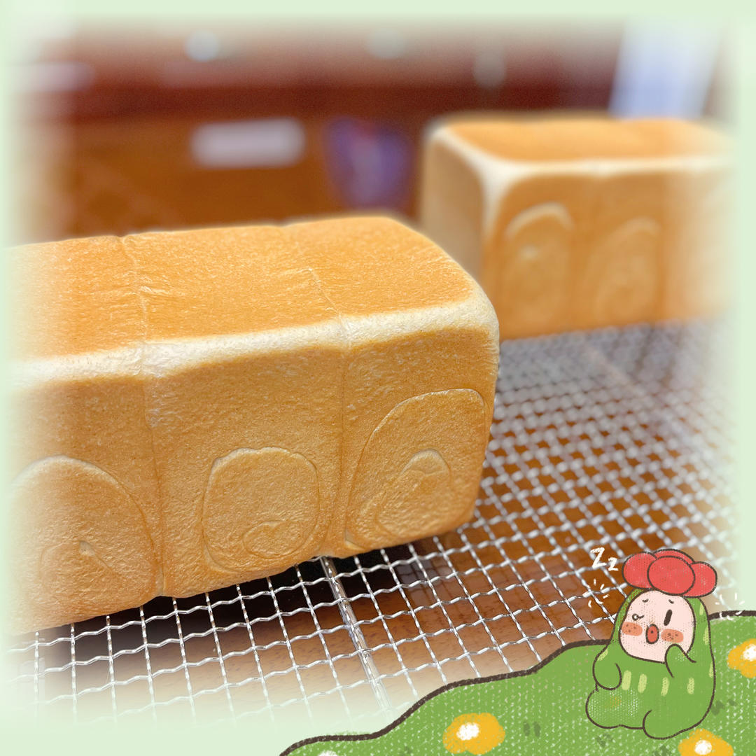 柔软的蜂蜜牛乳全麦吐司