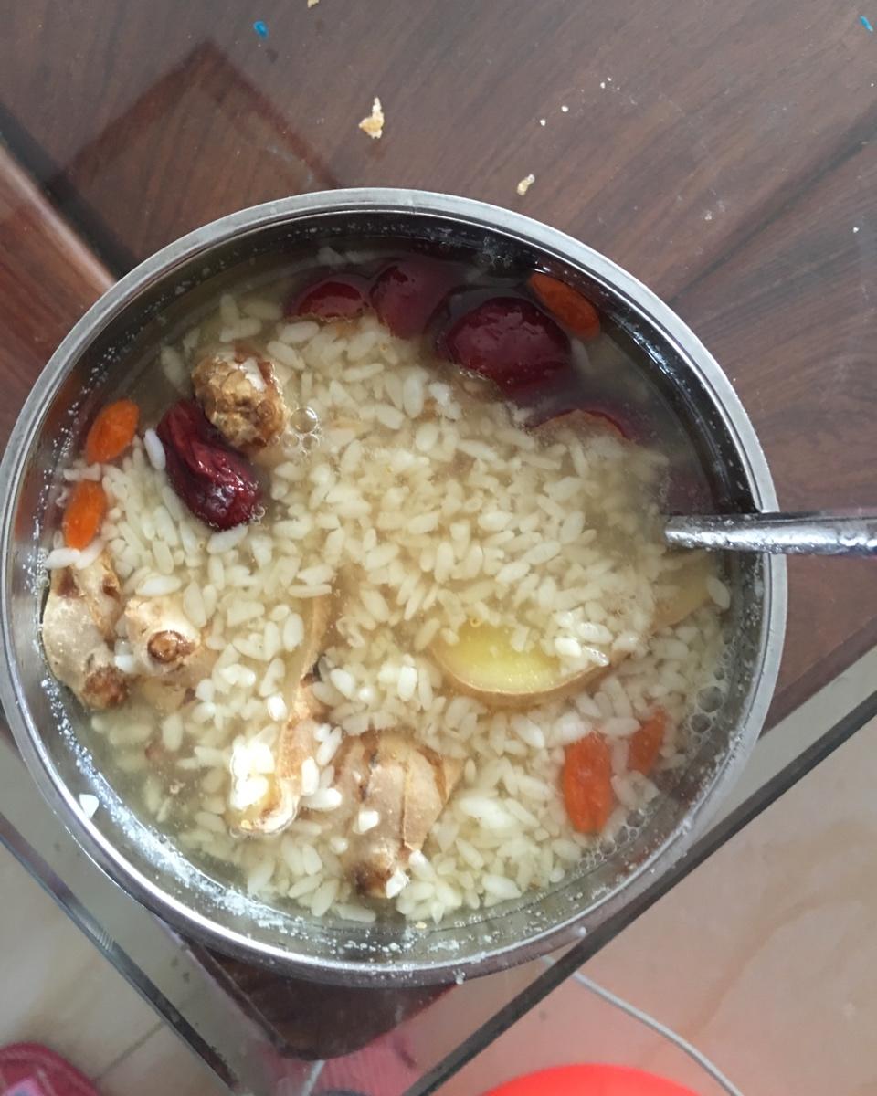 汤圆甜酒冲蛋