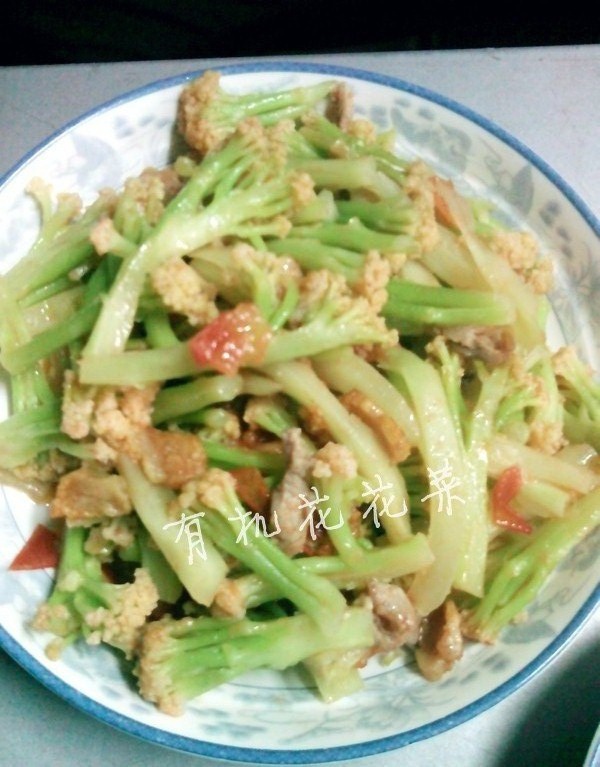 菜花炒肉片