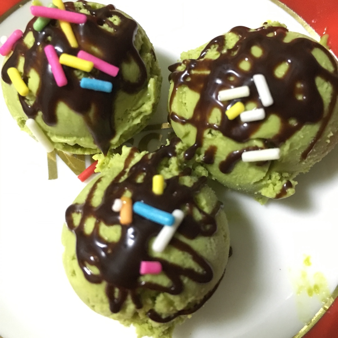 浓醇抹茶冰淇淋