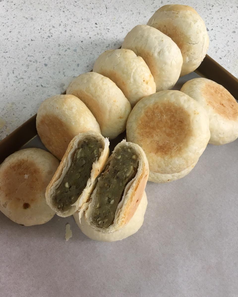 雪岳风飘做的不用炒馅的清爽本味绿豆酥饼
