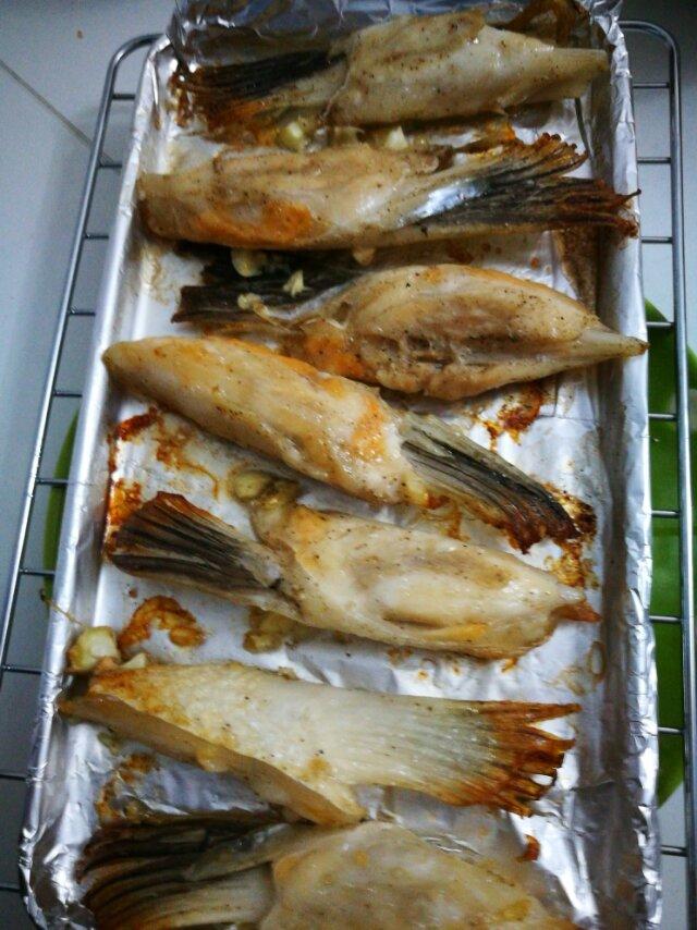 手机用户4397_txhu做的盐烤三文鱼鳍