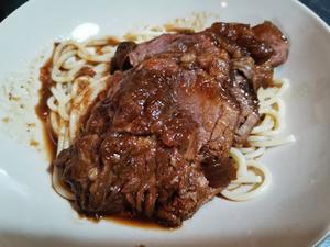 减脂期午餐—卤汁牛肉拌意大利面的做法 步骤4