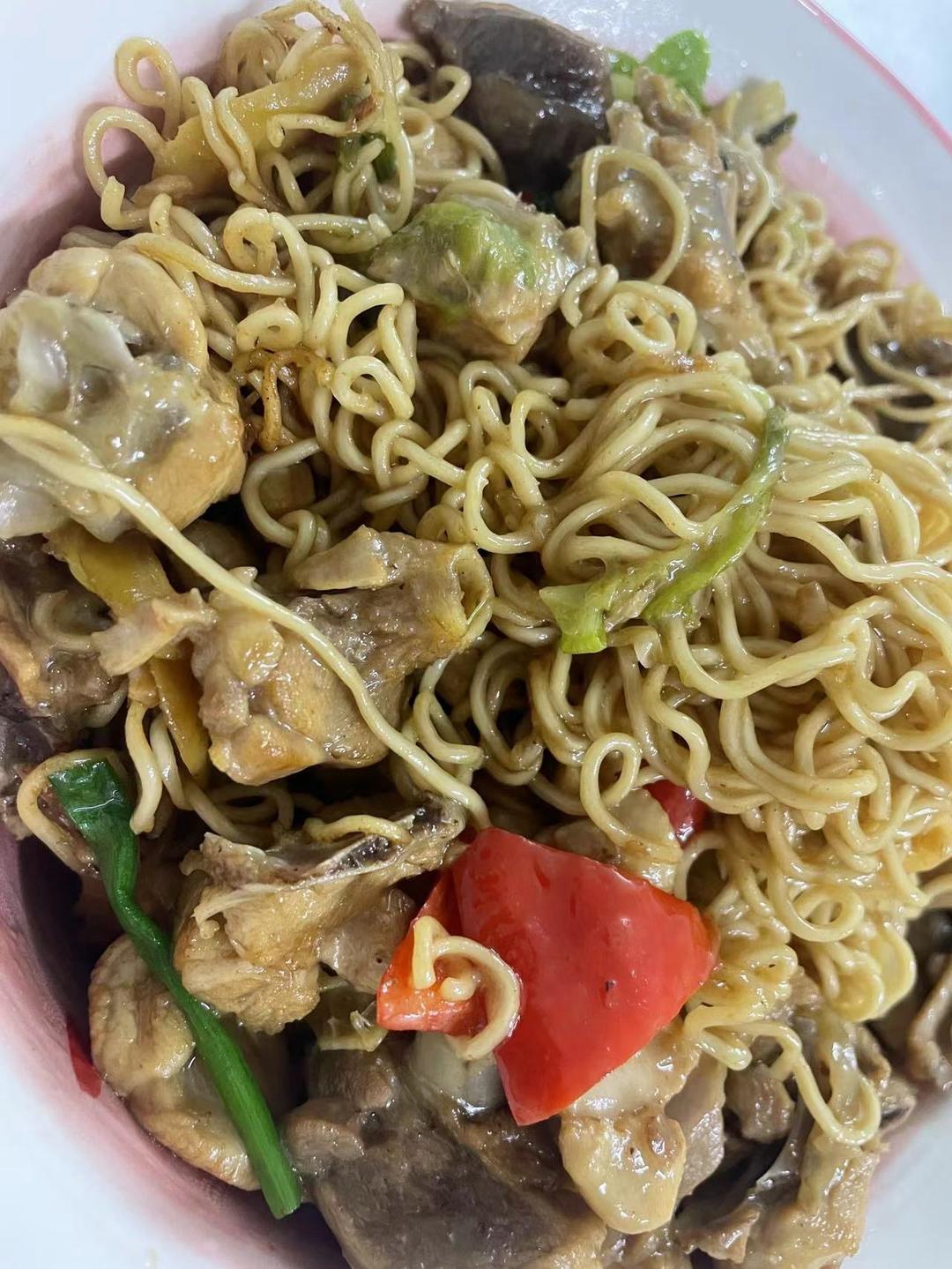 厨师长教你：“姜葱炒鸡”的家常做法，色香味俱全，赶紧收藏吧