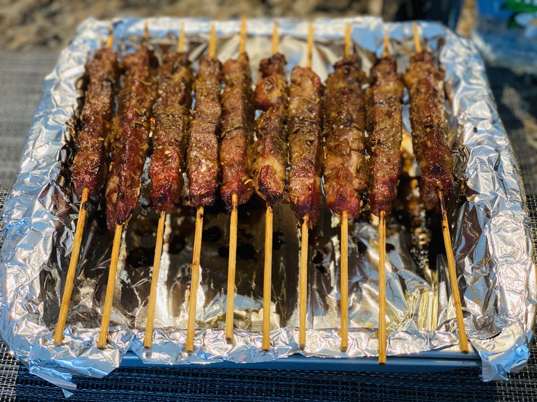 烤羊肉串，简单的烤箱版的做法