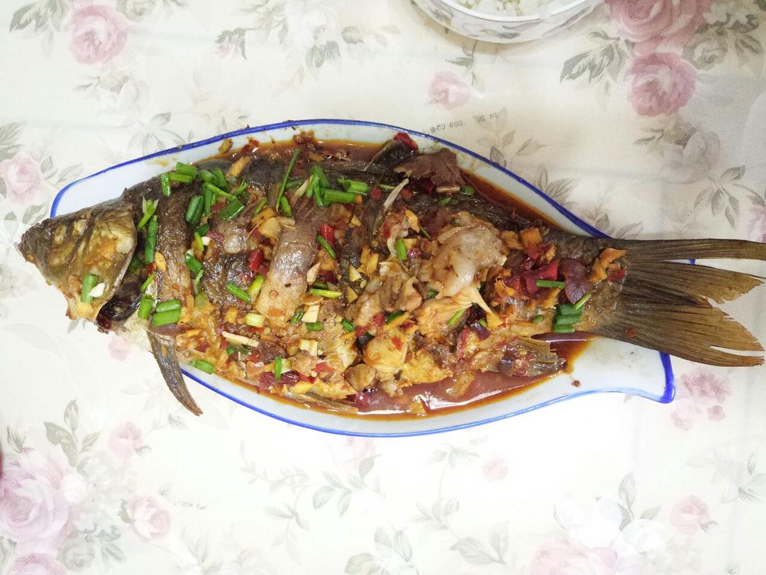 红烧鲫鱼
