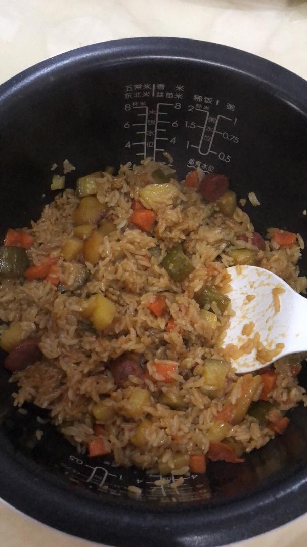 懒人必备～电饭煲腊肠焖饭