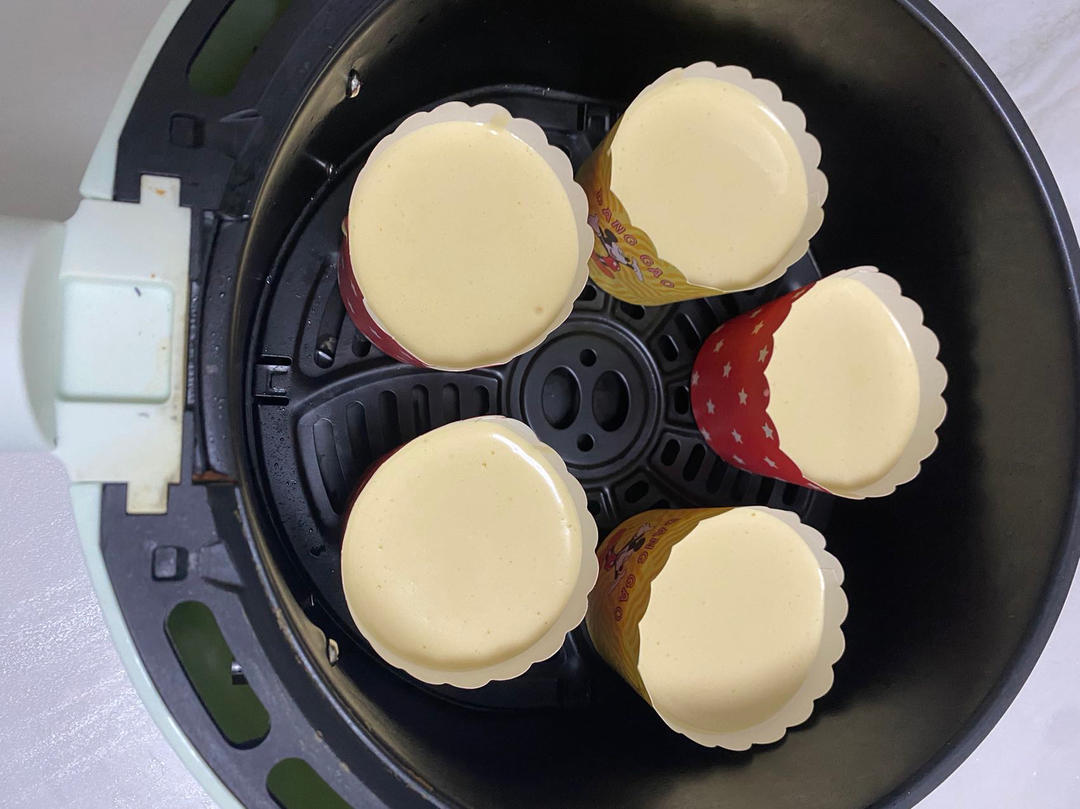 空气炸锅纸杯戚风蛋糕