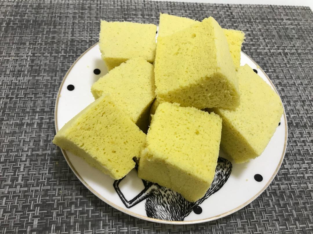 蒸玉米粉蛋糕