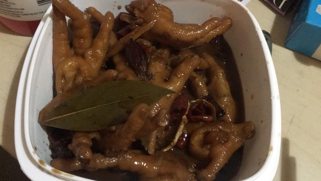香辣卤鸡爪