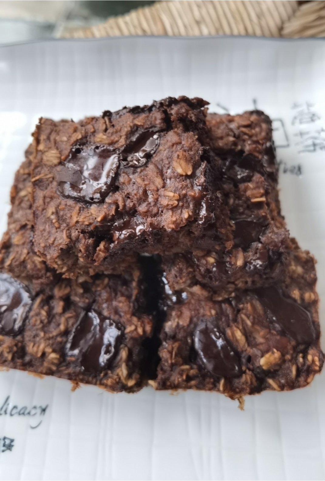 减脂食谱47｜熔岩燕麦蛋糕🍫0糖油·0面粉