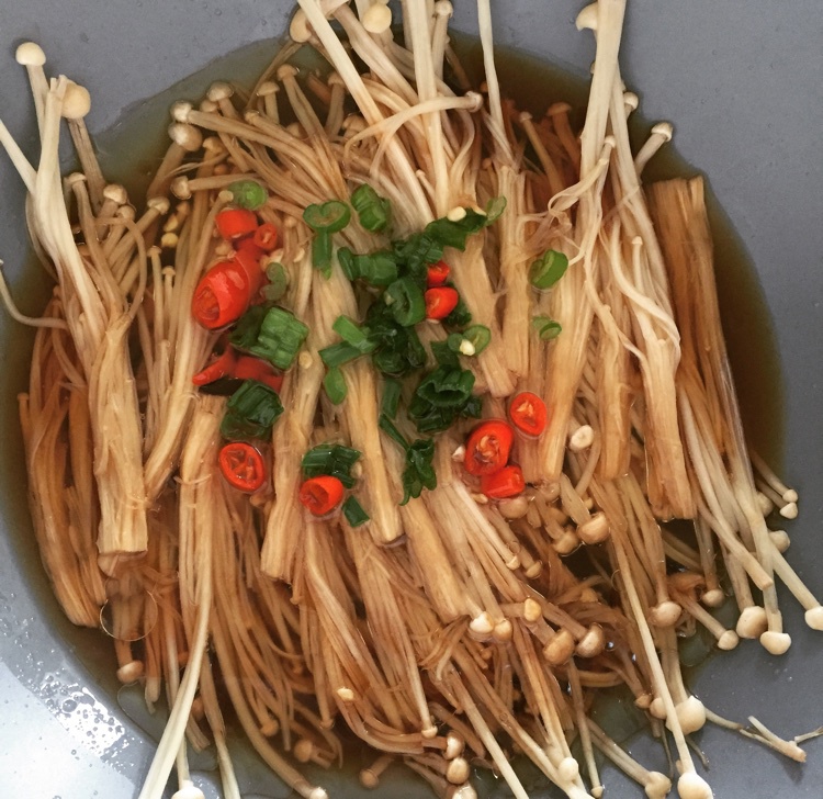 油泼金针菇