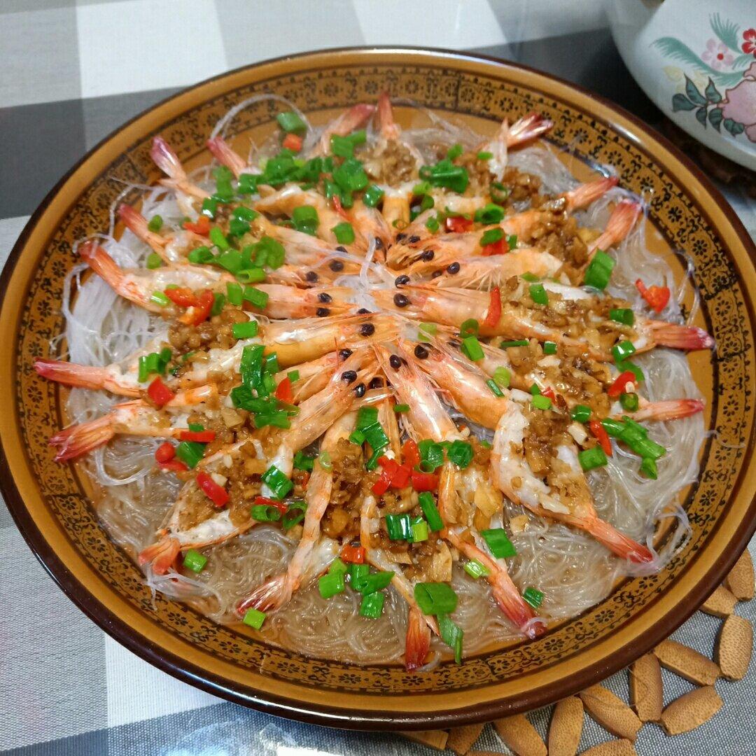 虾最美味的吃法必须是这个——蒜蓉蒸虾（多动图，孔瑶的食谱）