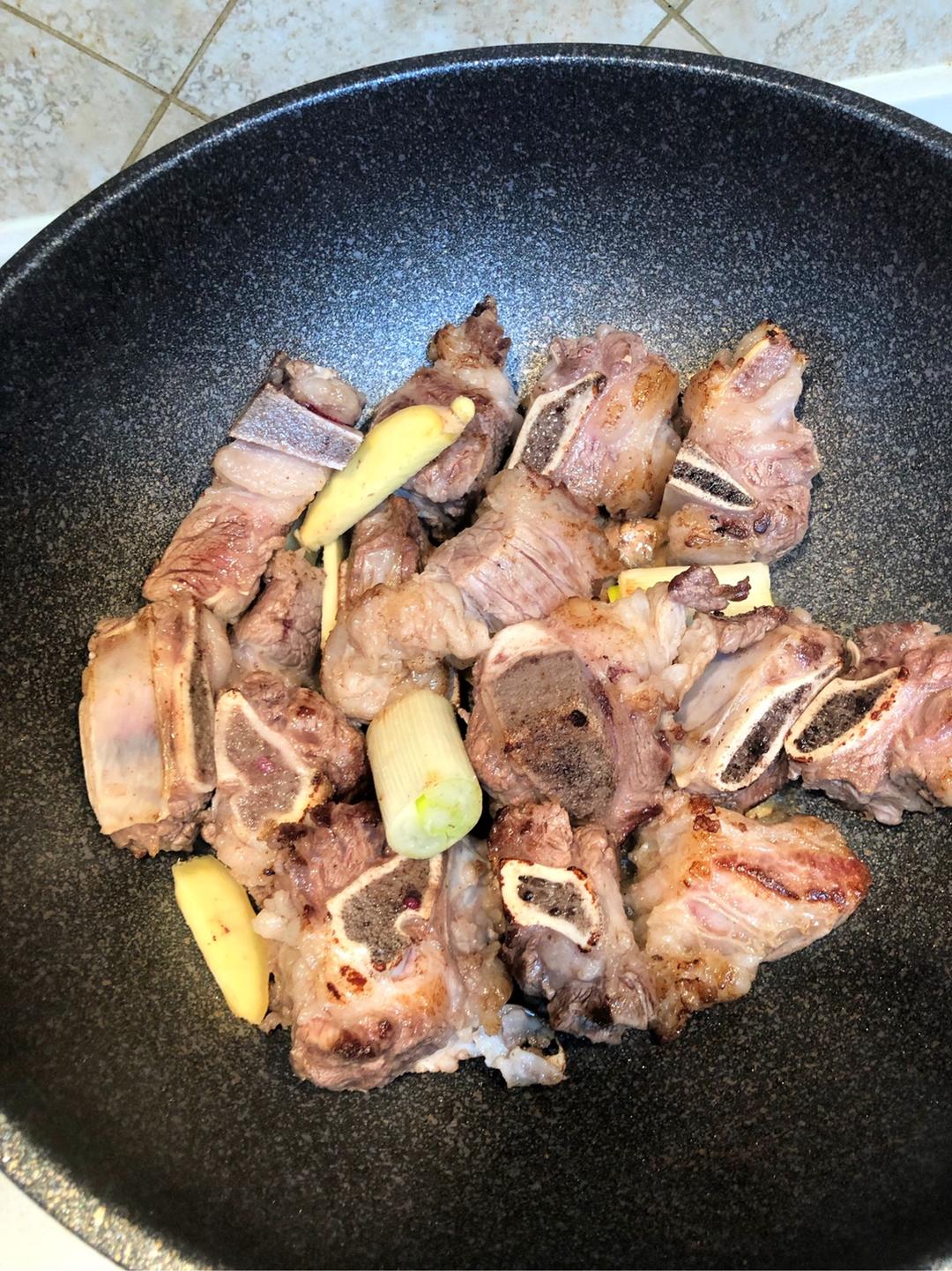 香辣牛排骨的做法 步骤2