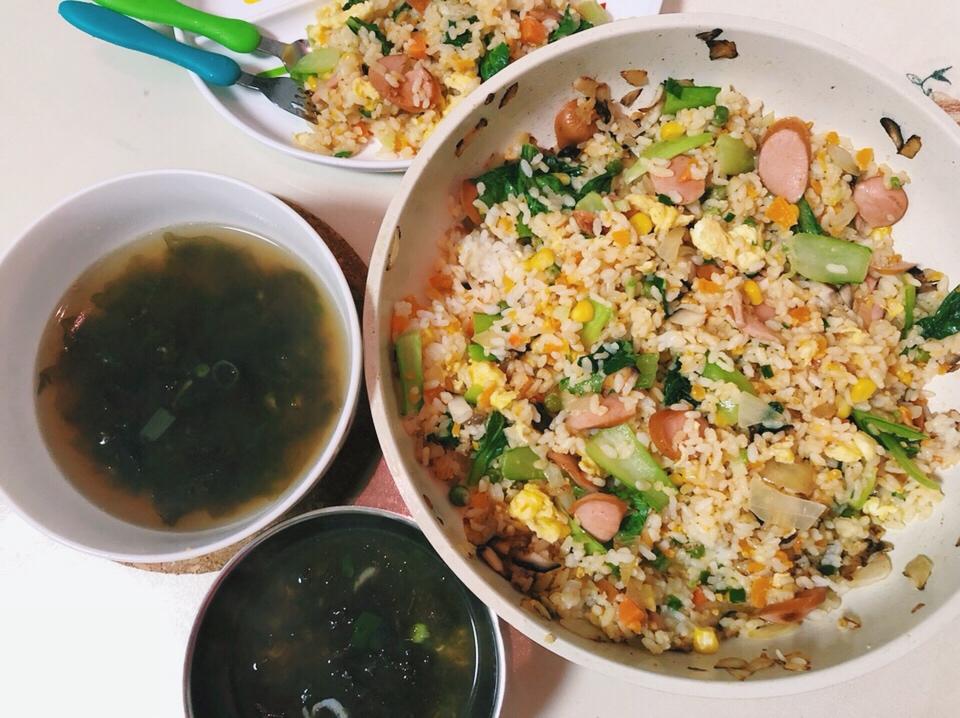 咸蛋黄什锦炒饭