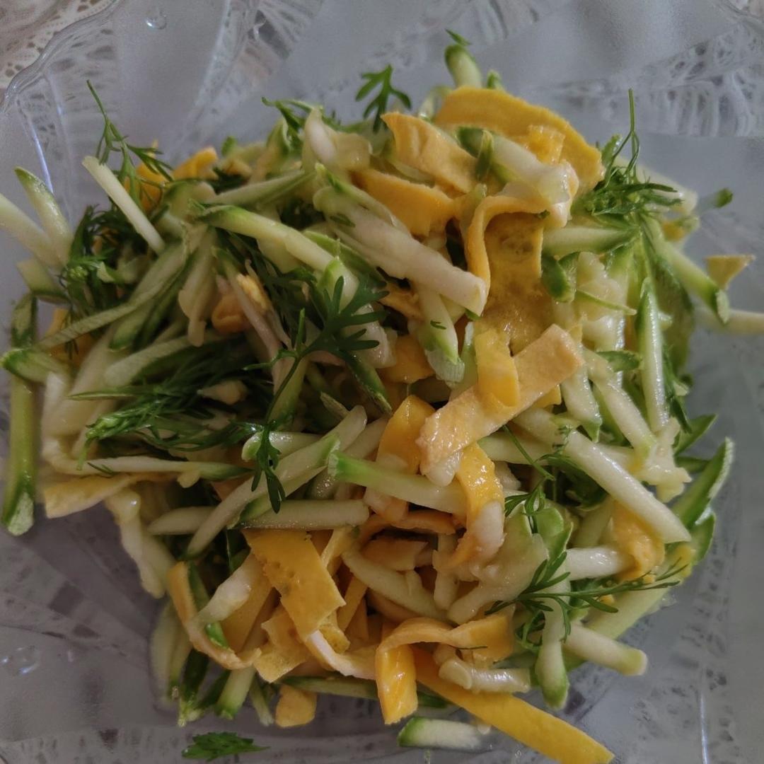 西葫芦鸡蛋凉菜