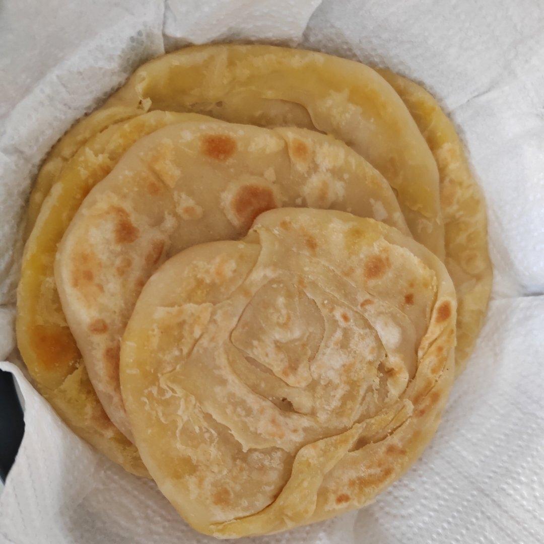 家常小油饼 凉了也不硬 柔软多层 附细节视频详解
