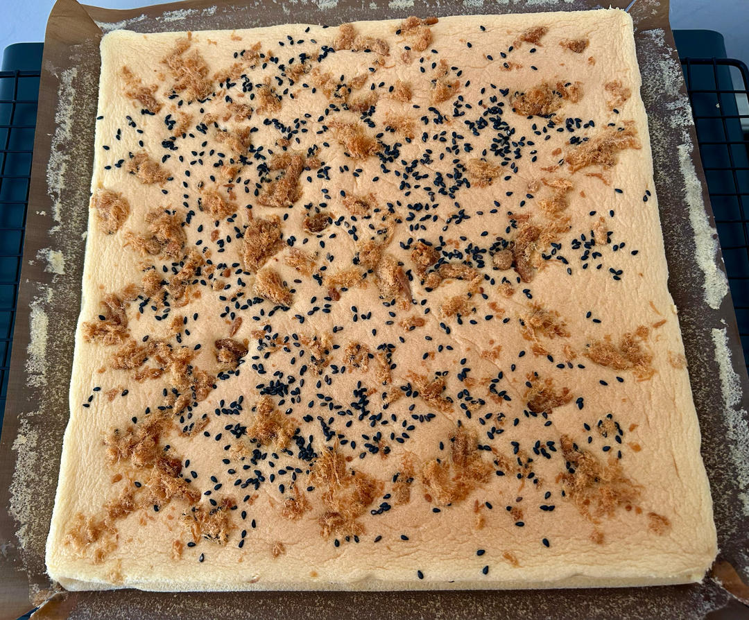 怎么卷都不裂的肉松蛋糕卷