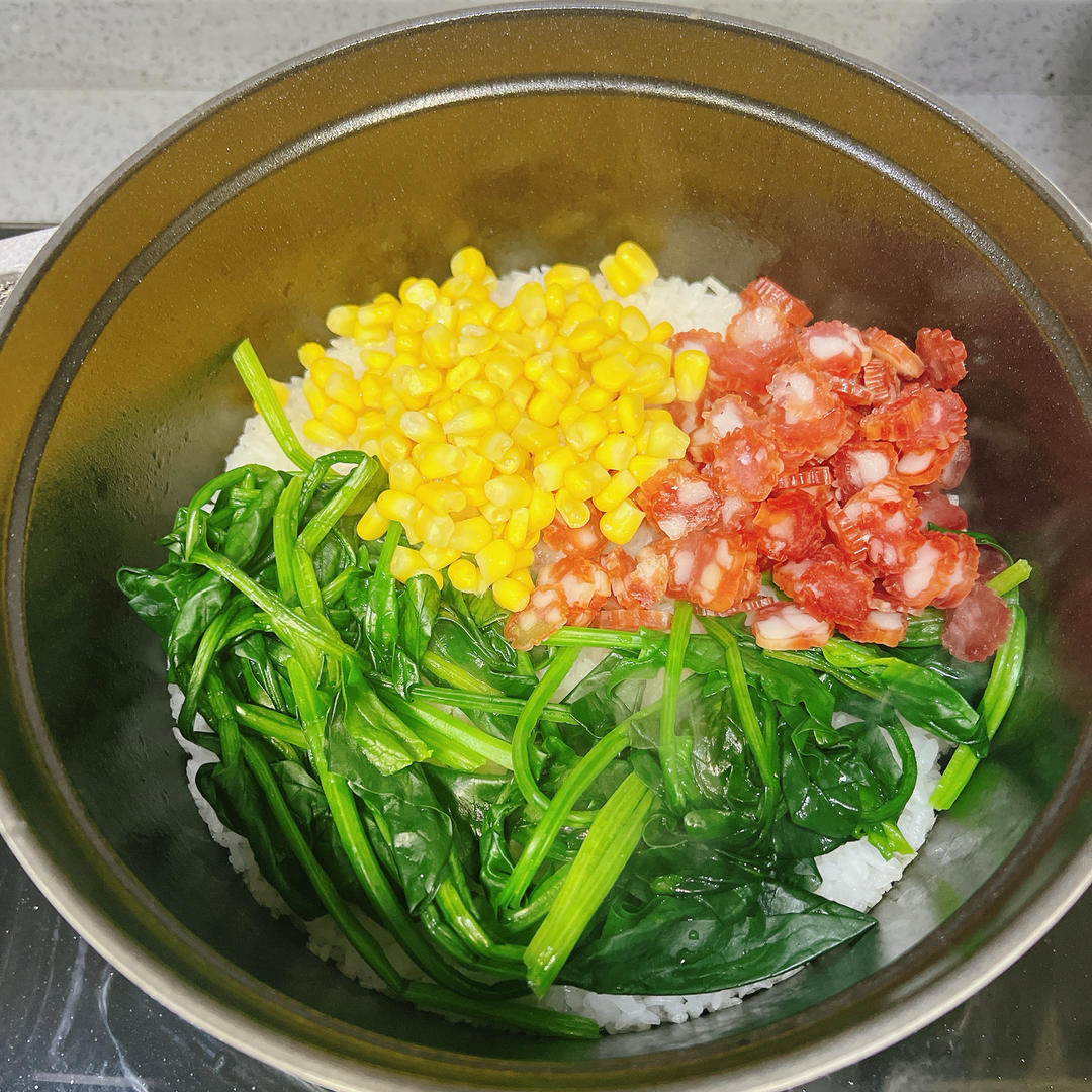 珐琅锅煲仔饭