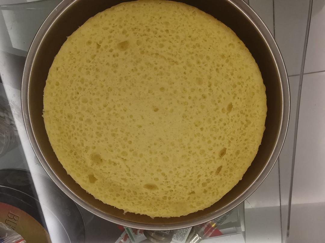 电饭煲蒸蛋糕〔全蛋法〕