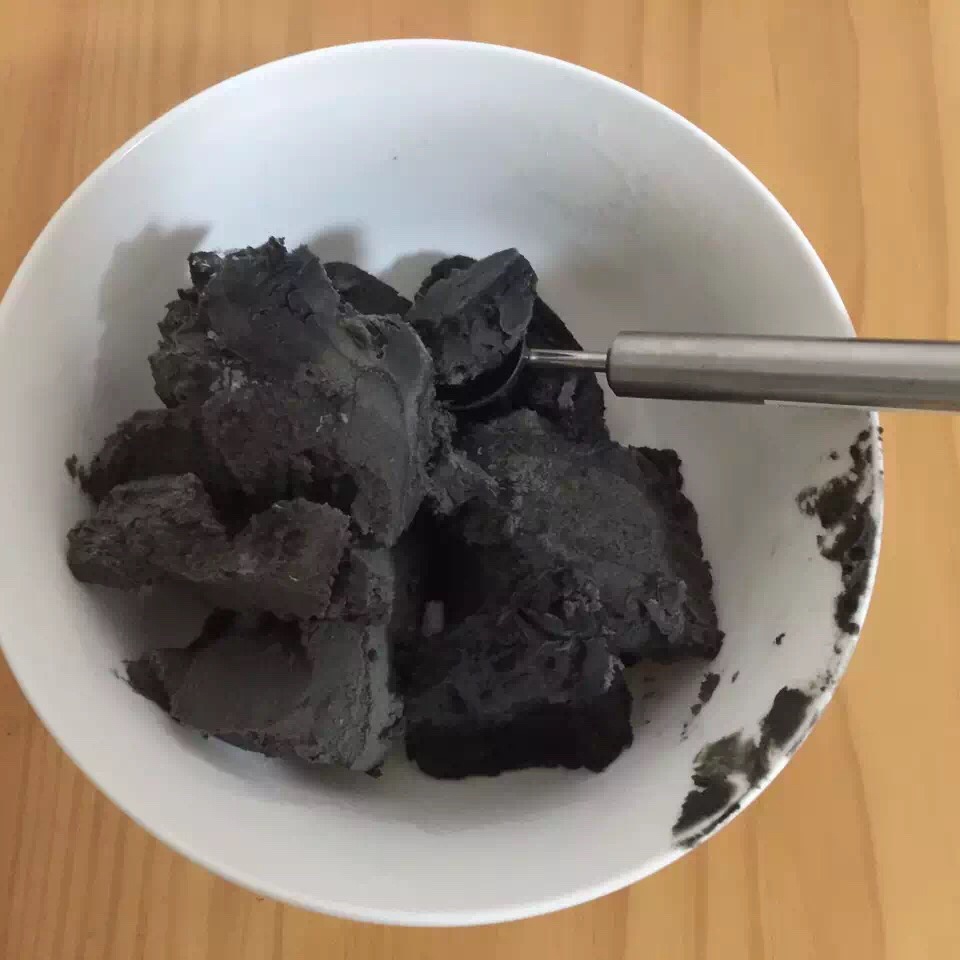 黑芝麻冰淇淋