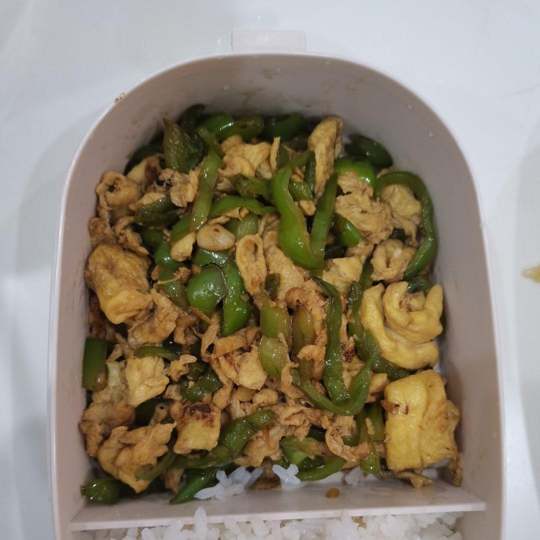青椒炒蛋
