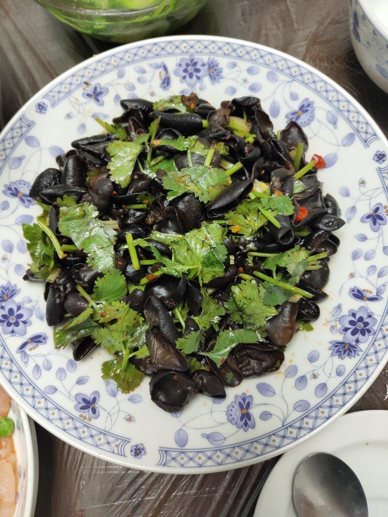 凉拌黑木耳