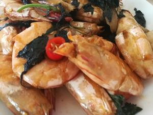 【紫苏炒大海虾】的做法 步骤7