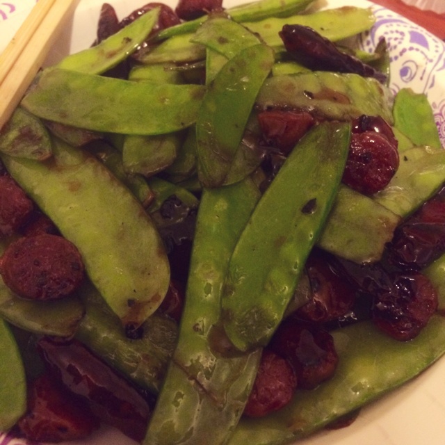 荷兰豆炒腊肠