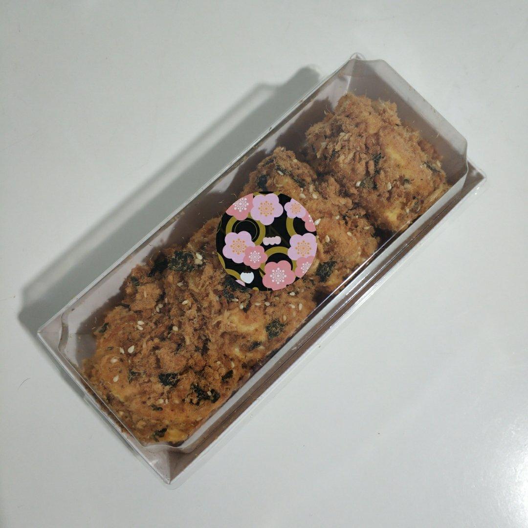 肉松小贝蛋糕