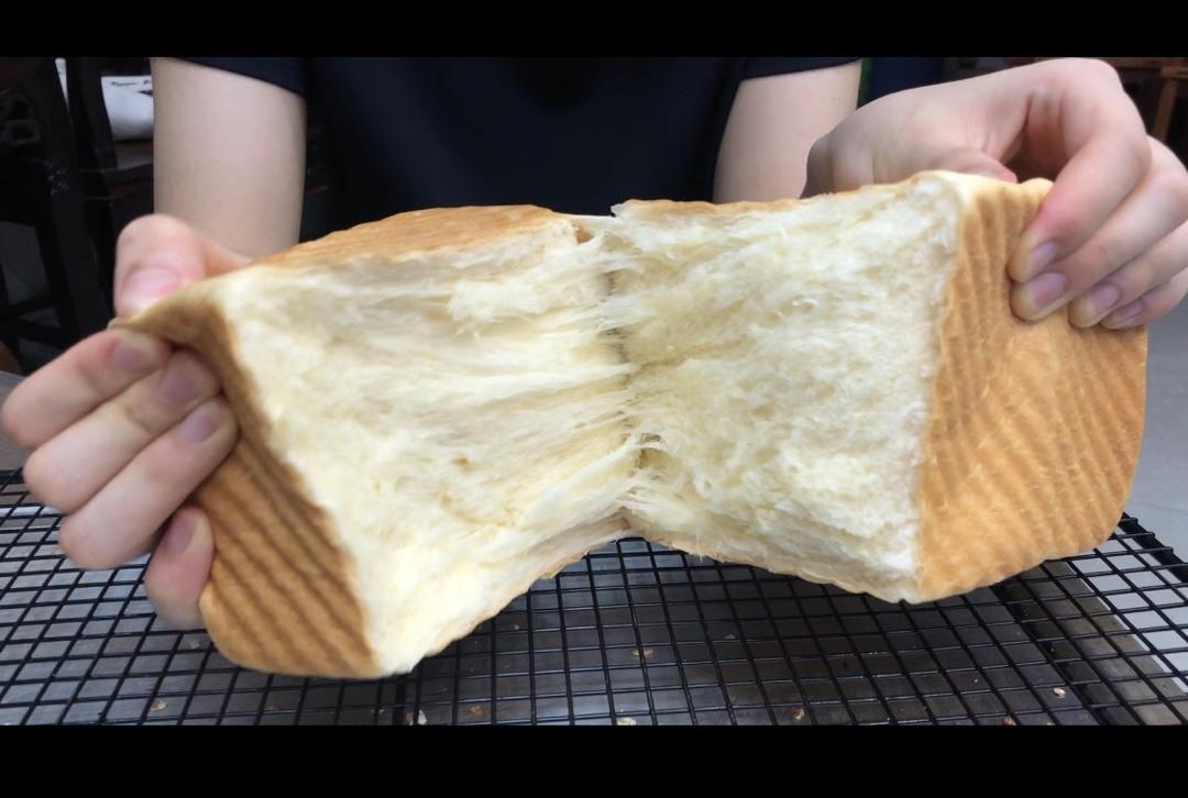 纯奶手撕吐司