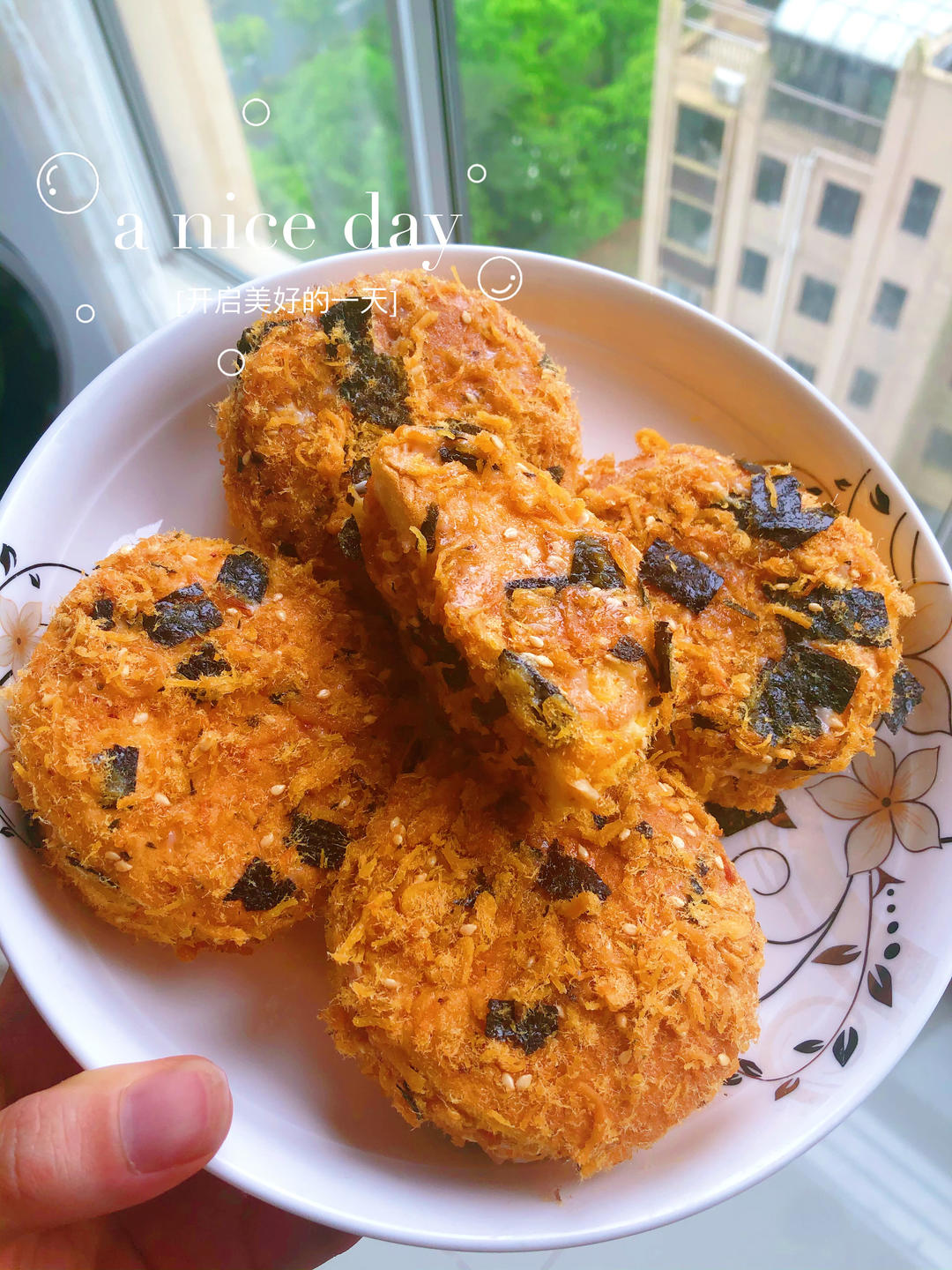 朋友都说比鲍师傅好吃的海苔肉松小贝