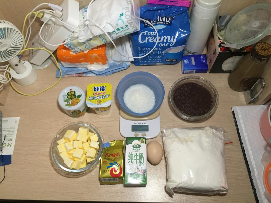 纯奶手撕吐司的做法 步骤1