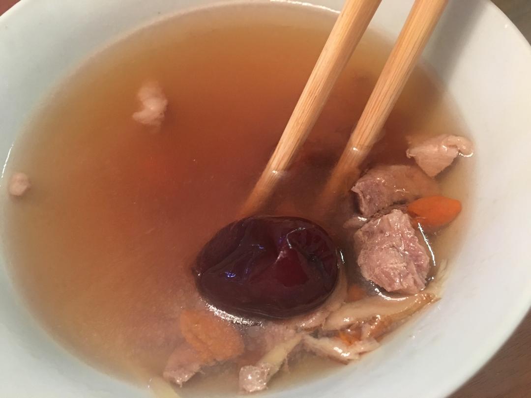 羊肉当归枸杞汤