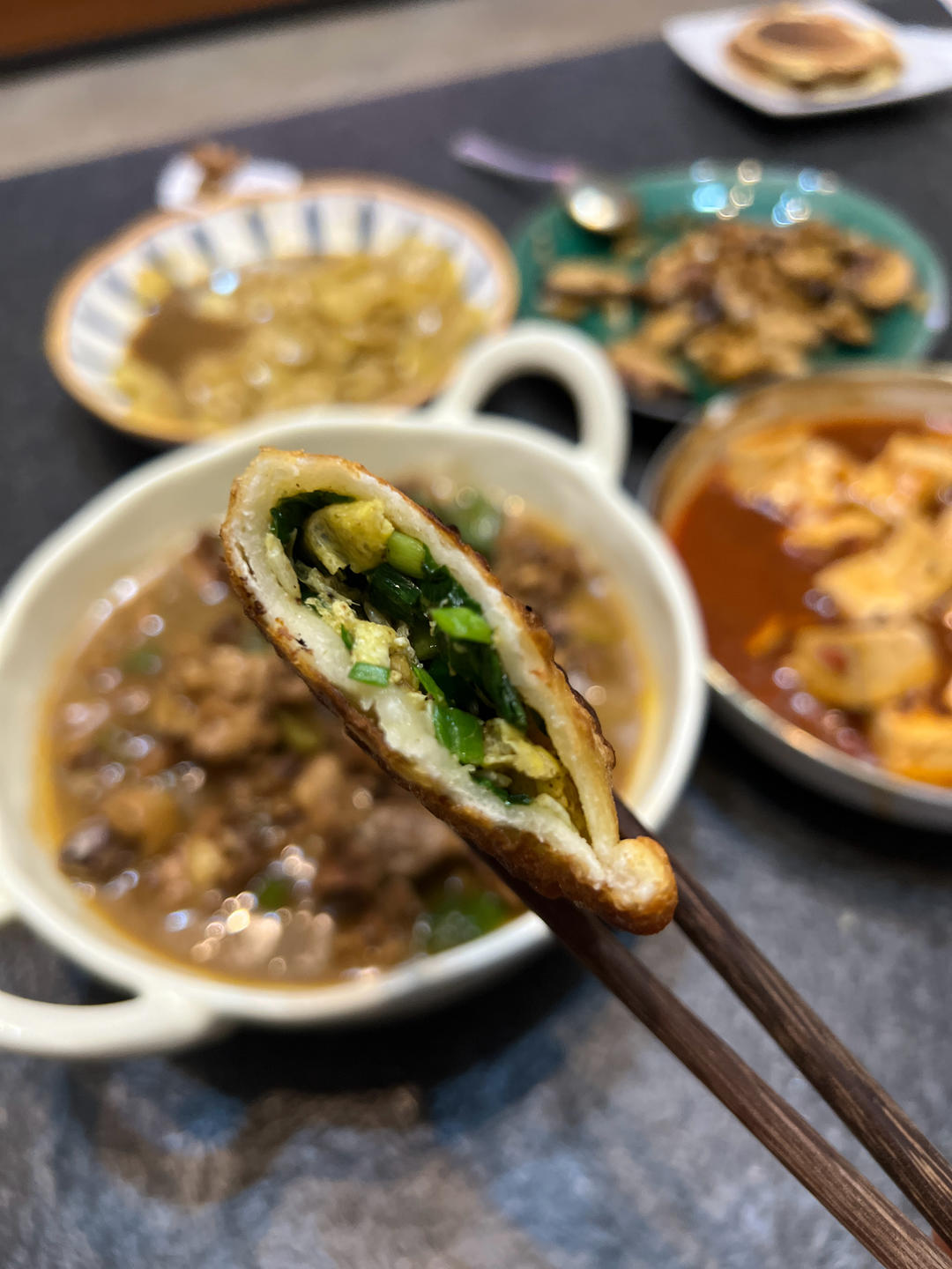 ㊙️烫面韭菜盒子 凉了也不硬 附包成完美半圆的细节视频