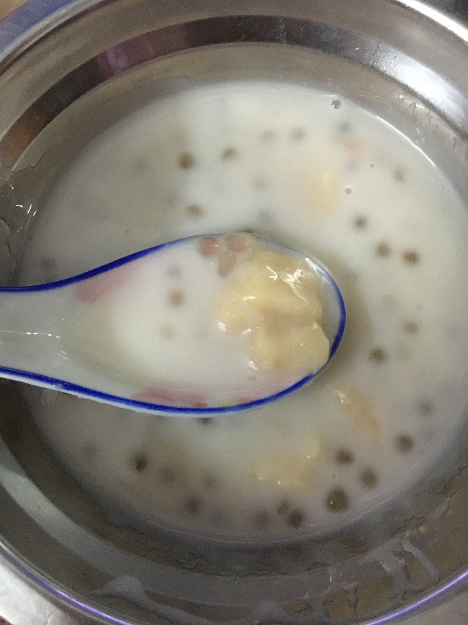 香芋牛奶西米露的做法