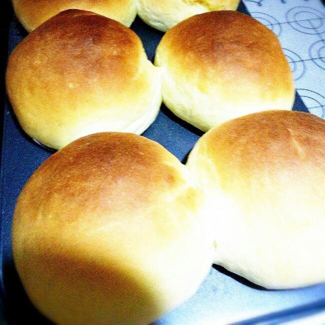 手工牛奶小蘑菇面包