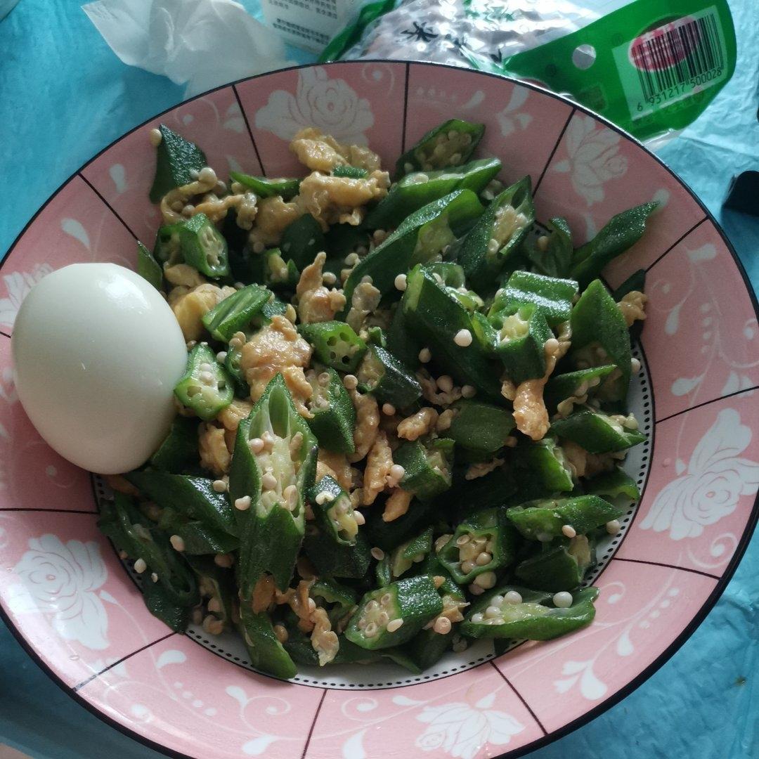 秋葵炒鸡蛋