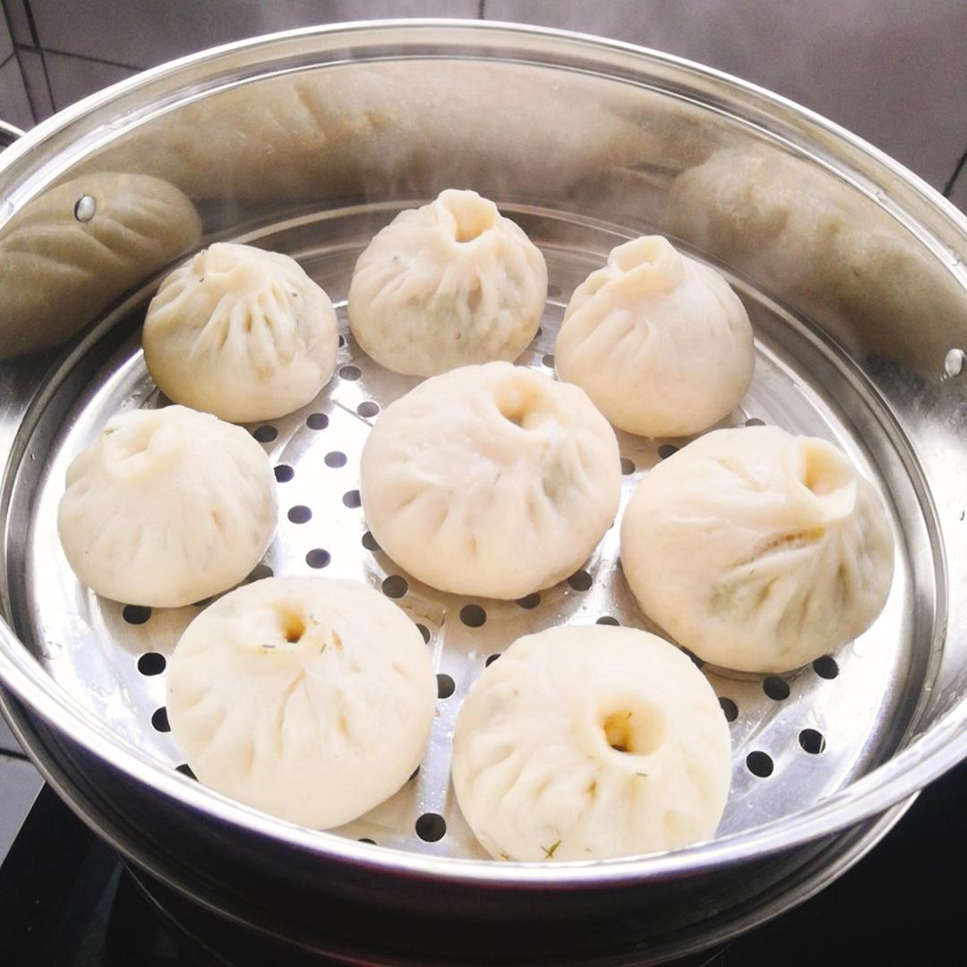 金苹果落在银网子里的厨房