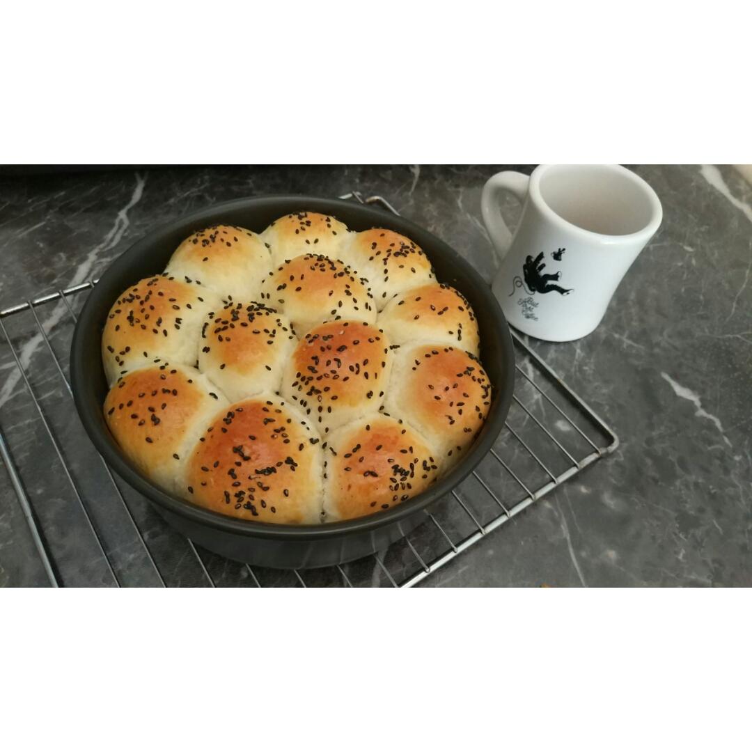 奶油蜂蜜小面包