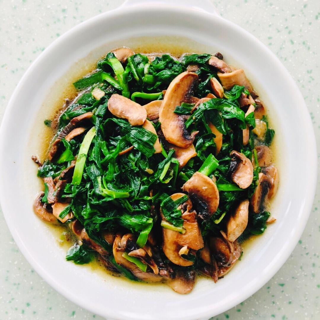 孜然口蘑煸韮菜