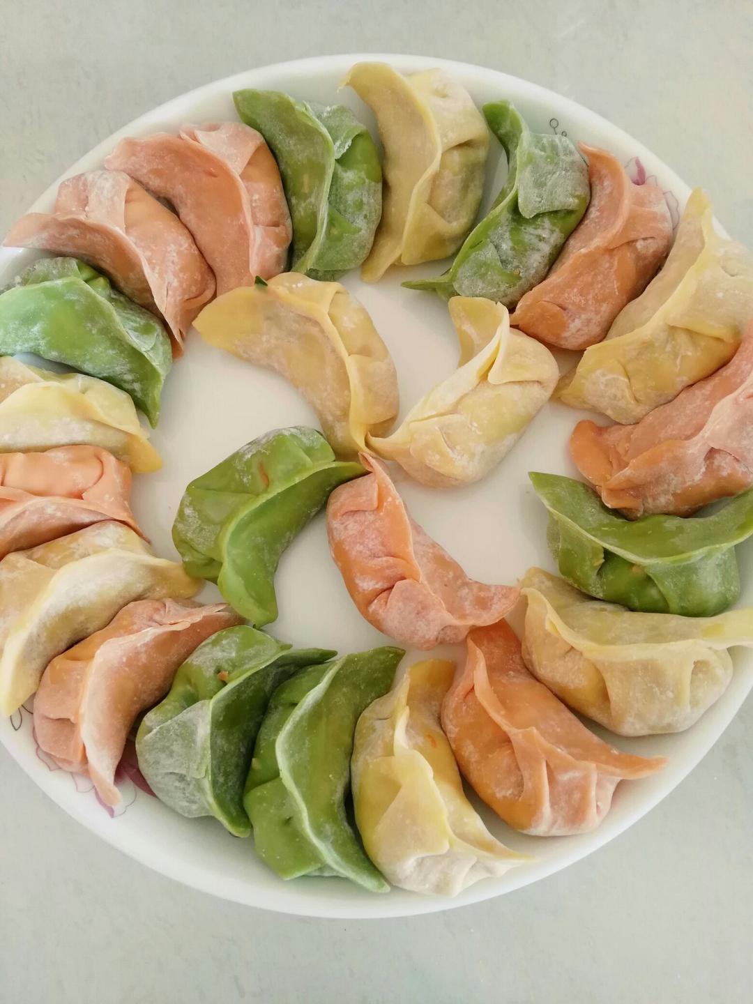 彩色饺子