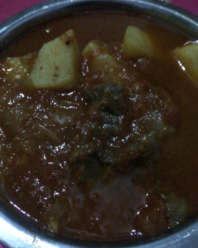 番茄土豆炖牛腩