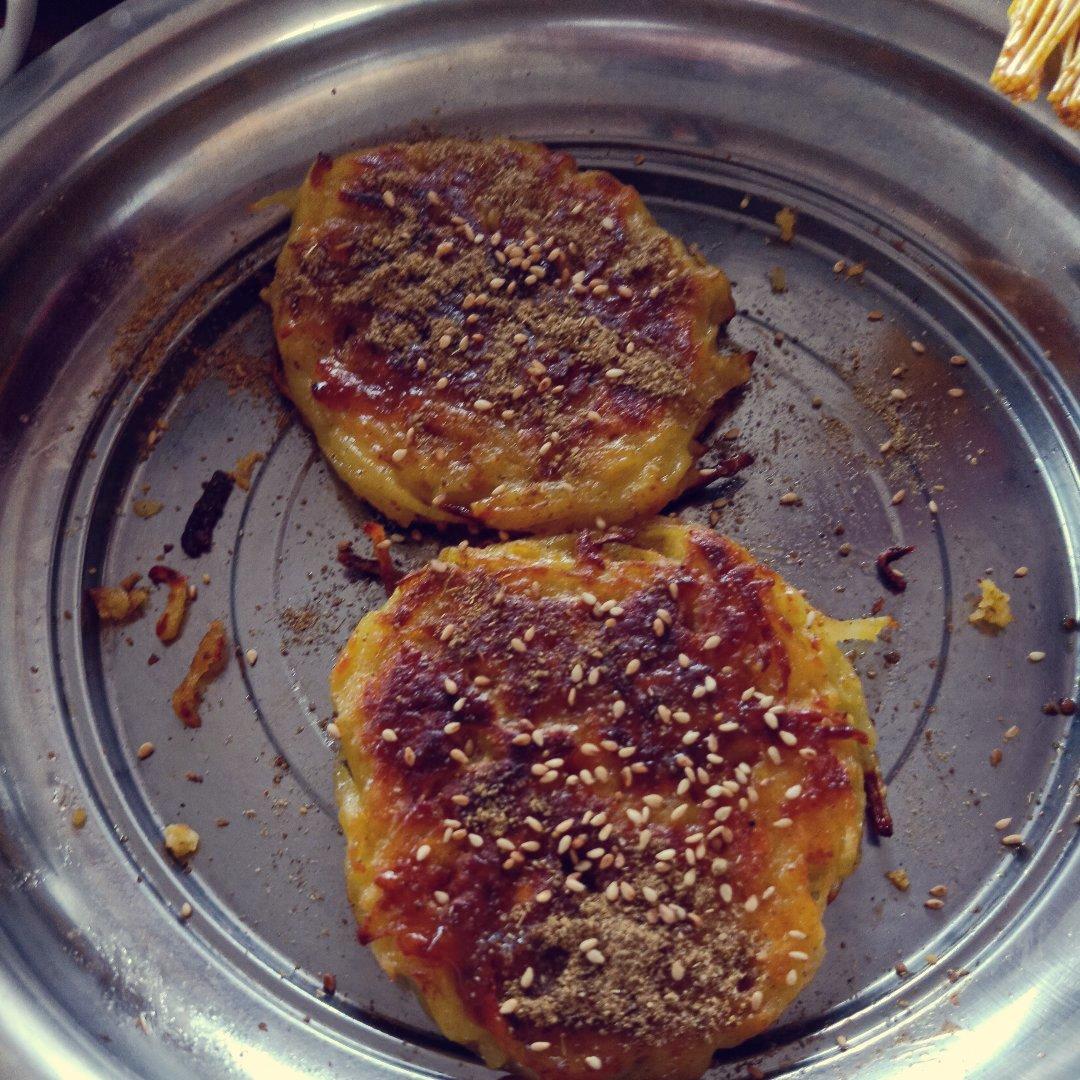 鸡蛋土豆饼