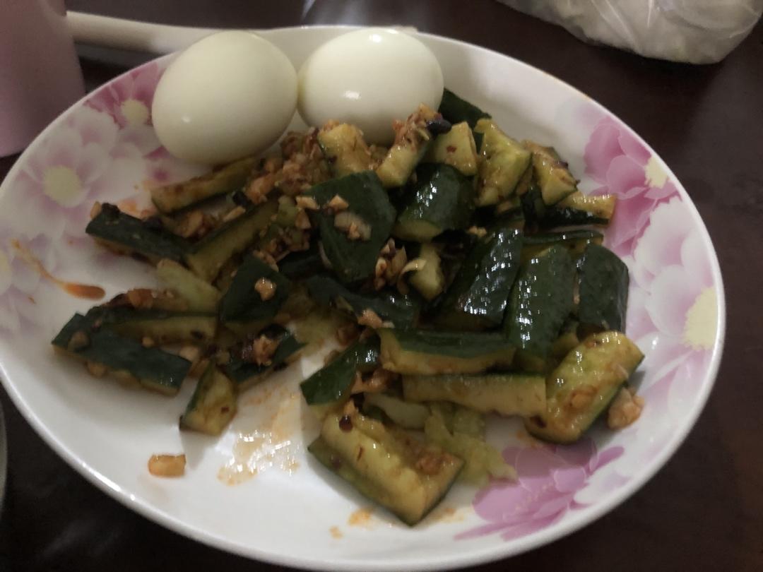 凉拌青瓜