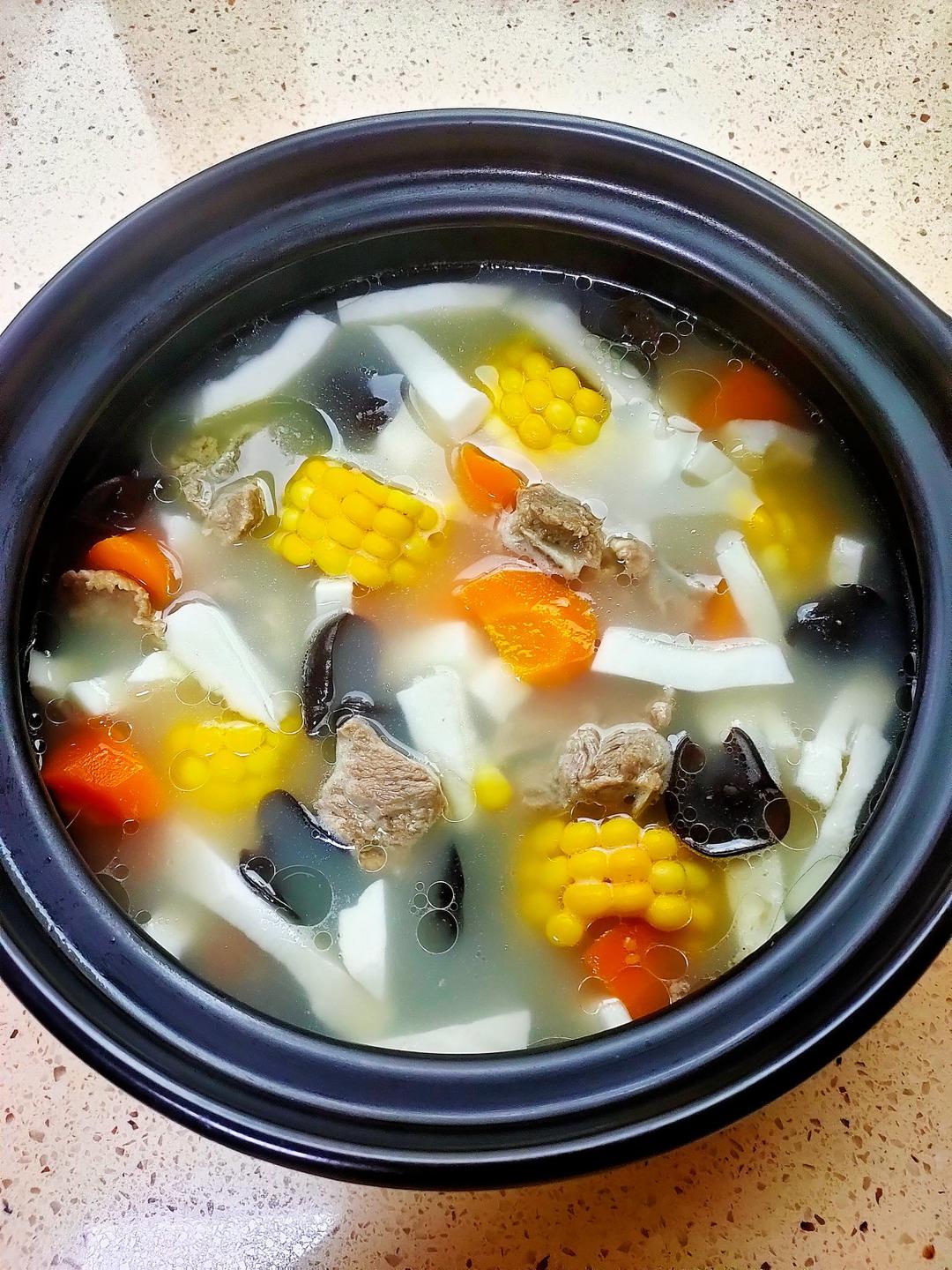 椰肉排骨汤