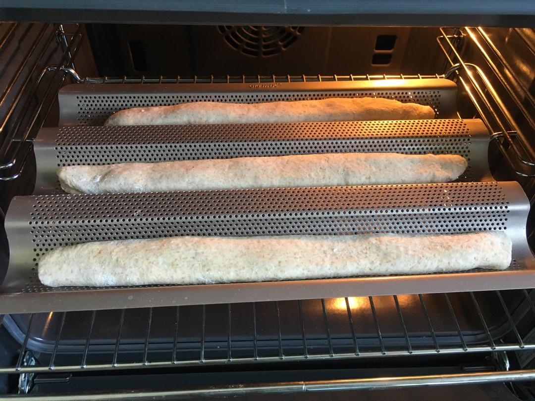 全麦长棍面包（教学用配方）