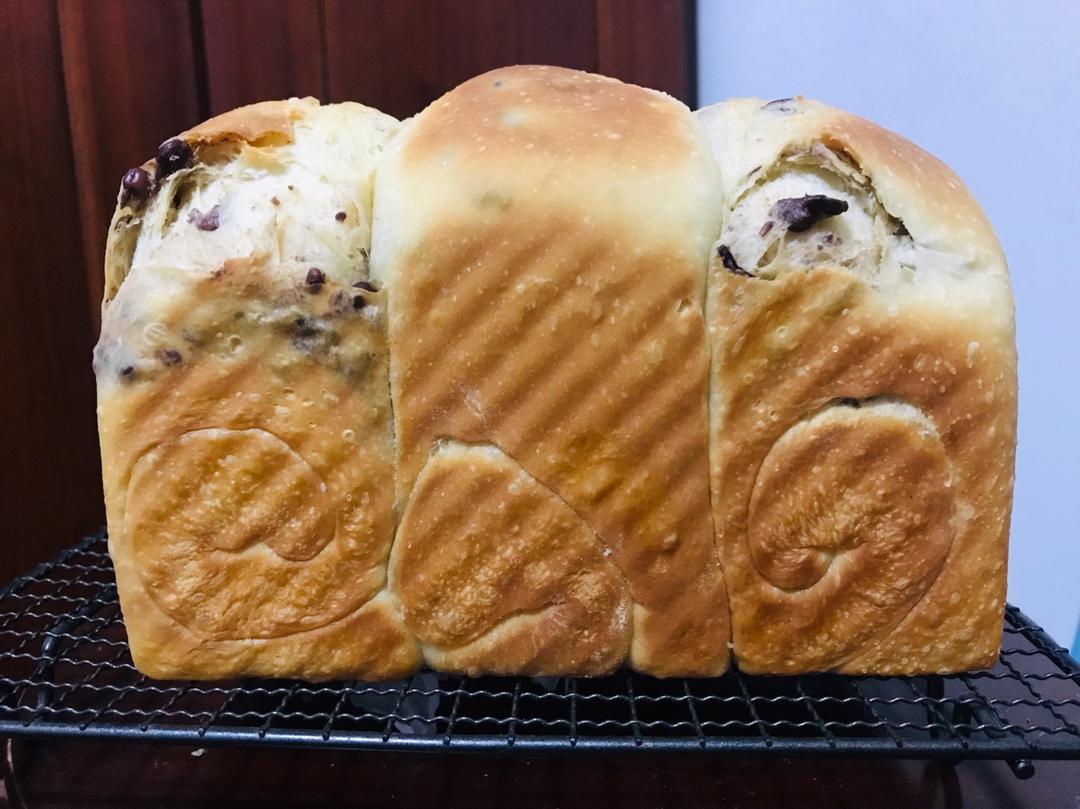 牛奶面包吐司