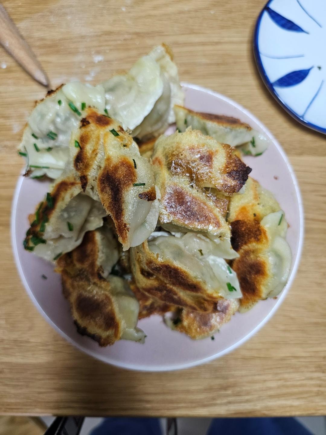 确保零失败 的日料店🥟冰花煎饺🥟