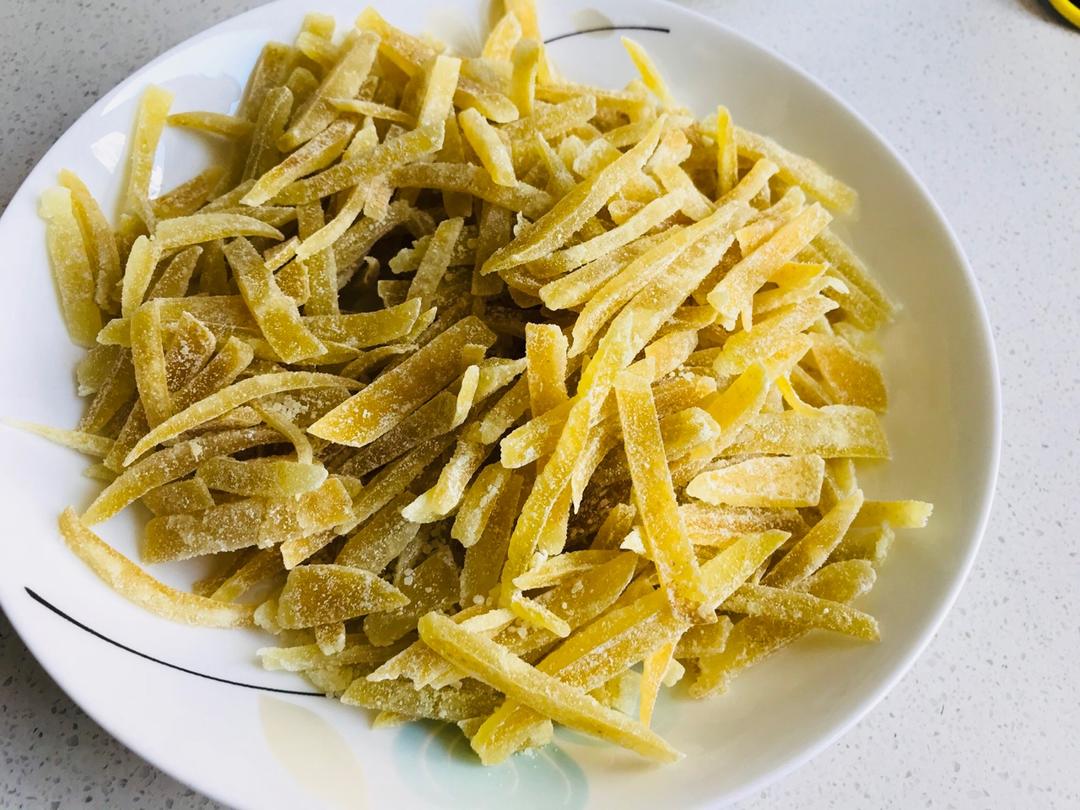 起沙挂霜柚子皮糖